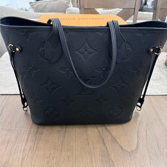 New Louis‎ Vuitton Neverfull MM Monogram Empreinte Noir Black Leather - Picture 2 of 16